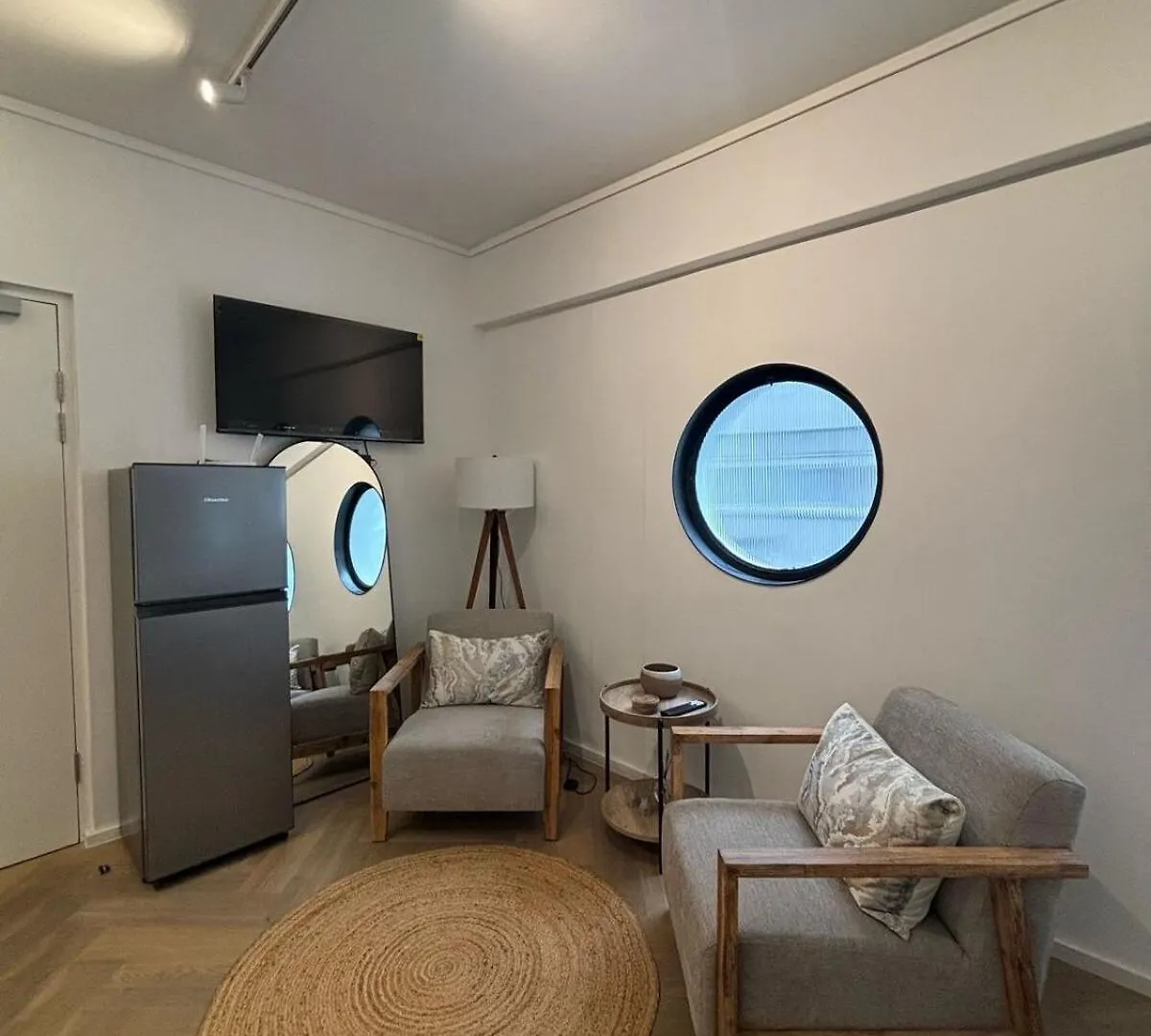 City Centre Studio With Pool At Zeeland Pier - 902 Cape Town Apartment